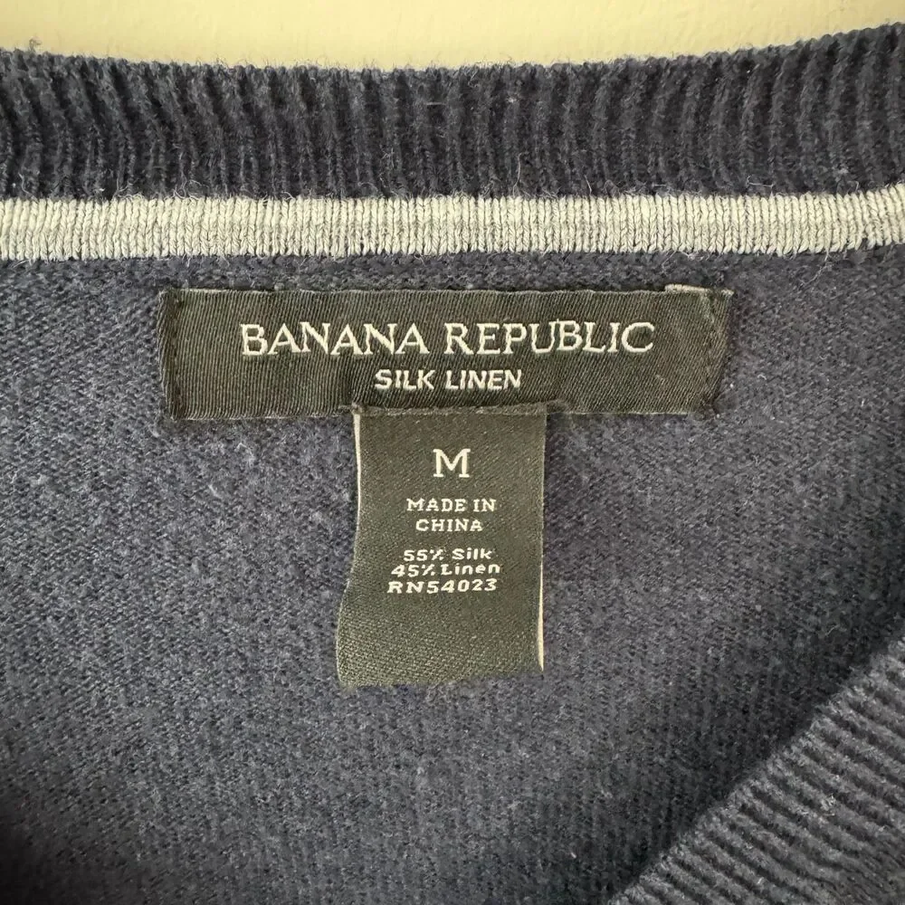 Banana Republic Men's Navy Blue Silk Linen V-Neck Sweater Medium